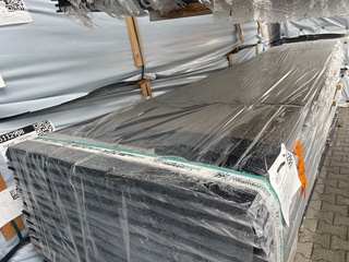 Ca. 77x Grenen Design Profiel Zwart Gecoat, 21x145mm, lengte 420cm
